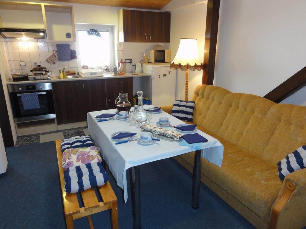 Apartmany Kuratko Бенецко Екстер'єр фото